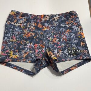 Fleo Women's Floral Athletic 3” Shorts - Multicolor, SZ M